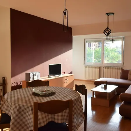 Apartment Velkovski