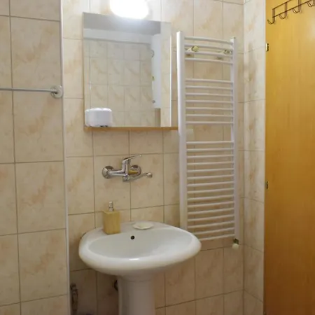 Velkovski * Skopje